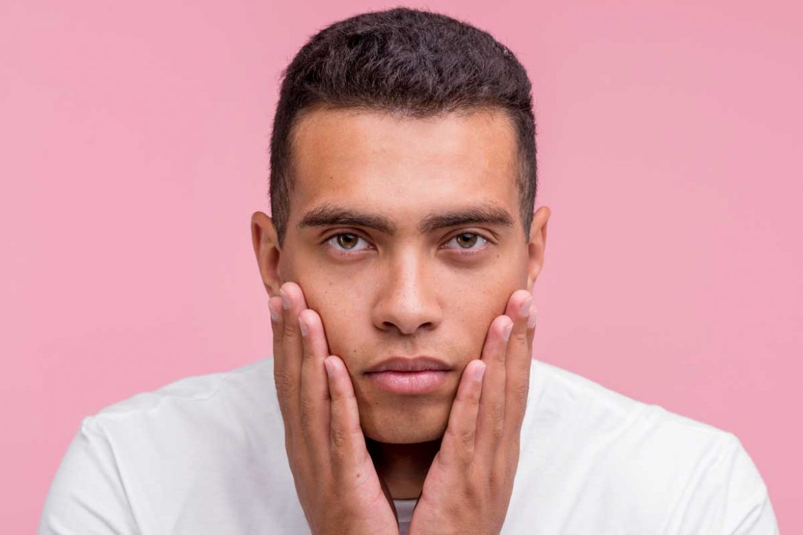 縮毛孔有感！8款毛孔粗大保養品推薦，輕鬆解決困擾！