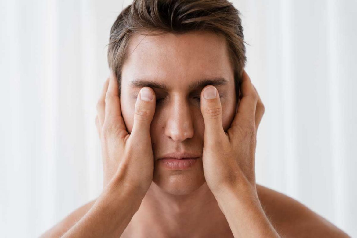 揮別法令紋，散發青春光采！法令紋保養品全攻略